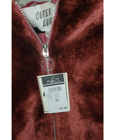 Juniors Faux-Fur Jacket - Super Soft & Comfy - NWT - Picture 3 of 6